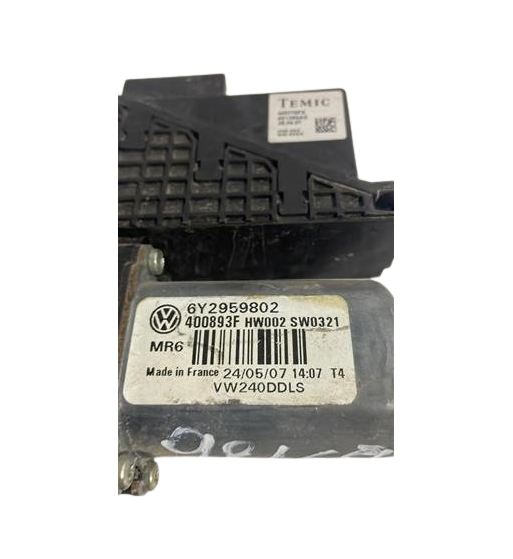 Motor de vidro elétrico dianteiro esquerdo Volkswagen Polo IV Referência 6y2959802