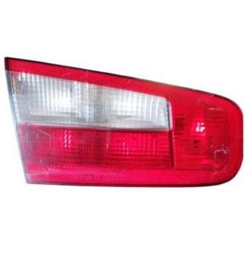 Fanale posteriore sinistro Renault Laguna 2 1.9 dCi Diesel 120cv / 88kW F9Q 750, anno dal 2001-2007 Riferimento OEM 8200002475