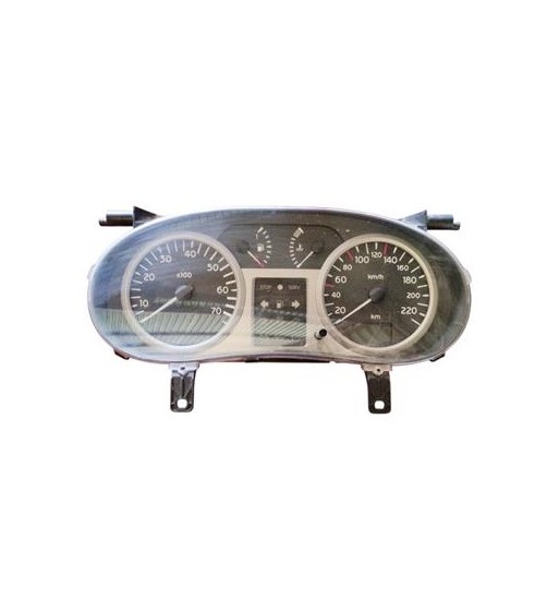 Quadro strumenti completo Renault Clio 2 1.5 dCi Diesel 82 CV / 60 kW anno dal 2001 al 2005 Riferimento P8200261086