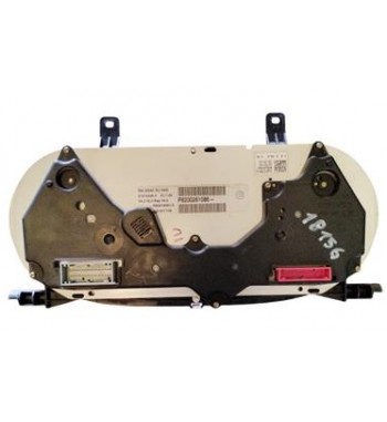 Quadro strumenti completo Renault Clio 2 1.5 dCi Diesel 82 CV / 60 kW anno dal 2001 al 2005 Riferimento P8200261086