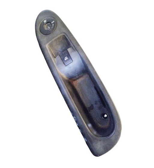 Bouton lève-vitre de porte avant droite Renault Clio 2 1.5 dCi Diesel 82cv / 60kW K9K 702, année de 2001-2005 Référence 82000840
