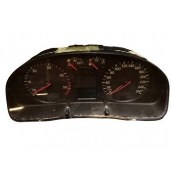 Tableau de bord complet Volkswagen Passat Berline (3B2) 1.9 TDI ATJ Année 1996 /2000 Référence 3B0920822A \ 110008961015