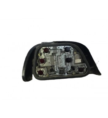 Piloto Trasero Derecho Bmw Serie 5 Berlina E39 Año 1994-2001 Referencia oem 63218363558