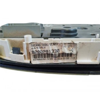 Tableau de bord complet Renault Laguna 2 1.9 dCi Diesel 110 ch / 81 kW F9Q 670, année de 2005 à 2007 Référence 8200291330 \ 5030
