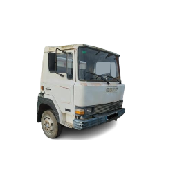 Smontaggio completo di un Ebro L60 2R 3.9D con motore 4236LD. Veicolo completo per pezzi di ricambio.