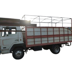 Smontaggio completo di un Ebro L60 2R 3.9D con motore 4236LD. Veicolo completo per pezzi di ricambio.